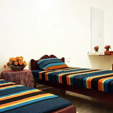 Kassapa Home Stay سيغيرِيا المظهر الخارجي الصورة
